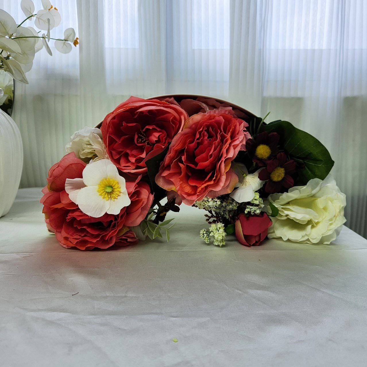 Pre-loved - Arch Floral Table Display